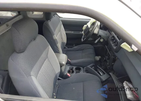 2001 Nissan Frontier Xe-V6 z USA, uszkodzony, nr VIN 1N6ED26Y61C377836